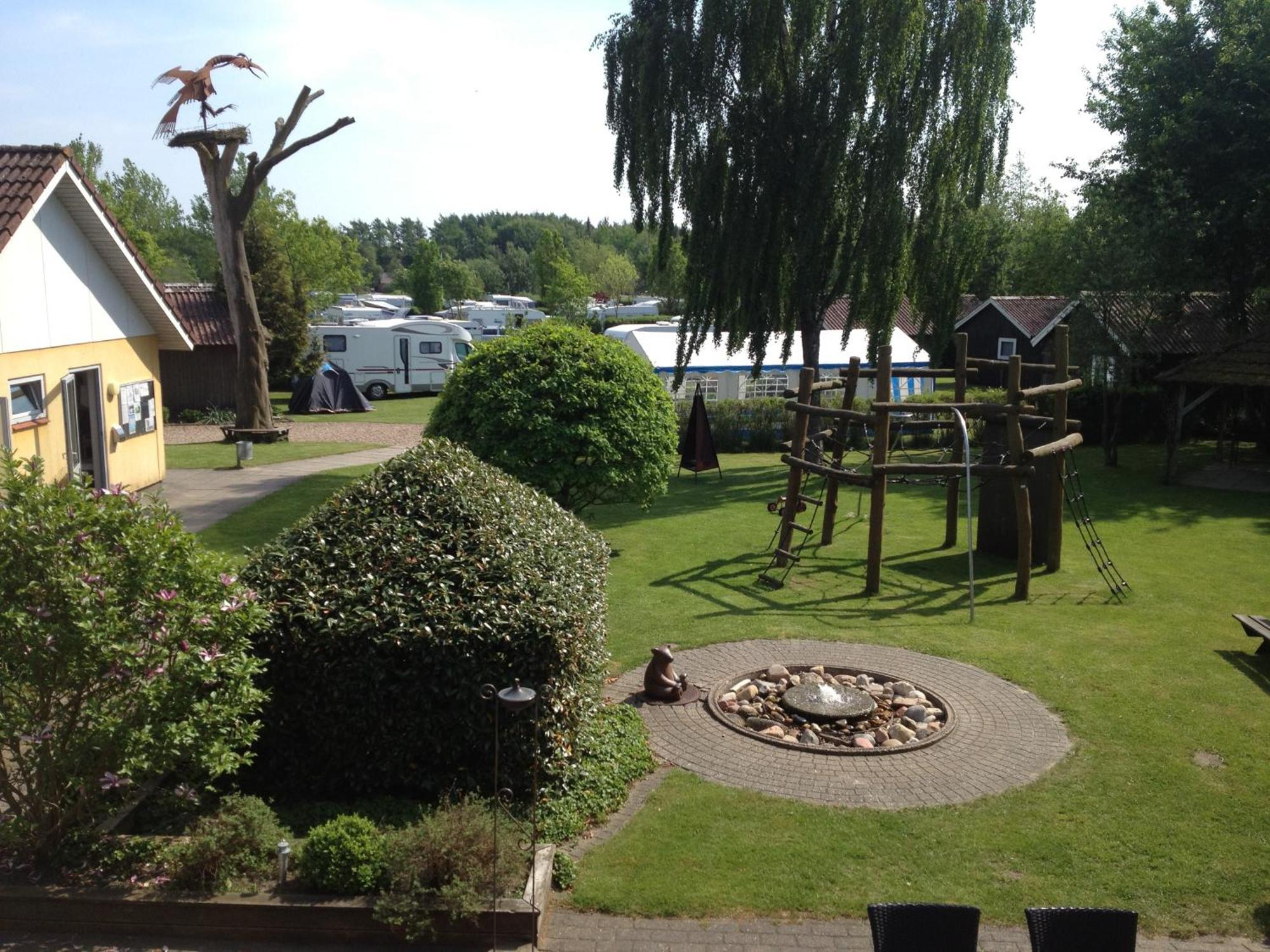 Omme Å Camping&Cottages Exteriör bild