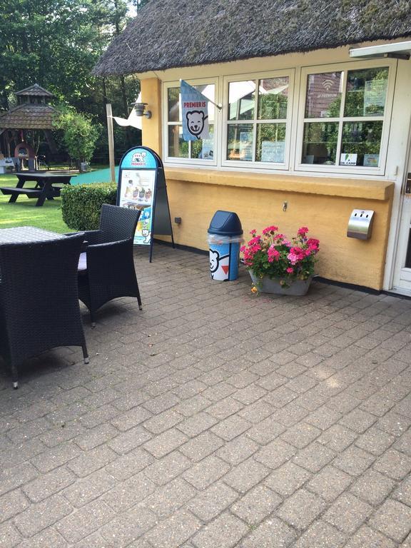 Omme Å Camping&Cottages Exteriör bild