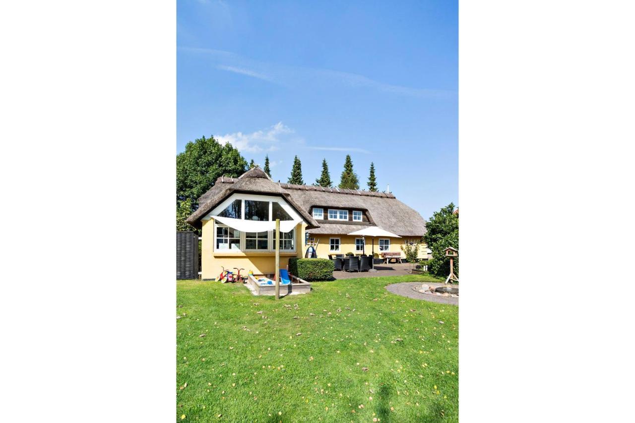 Omme Å Camping&Cottages Exteriör bild