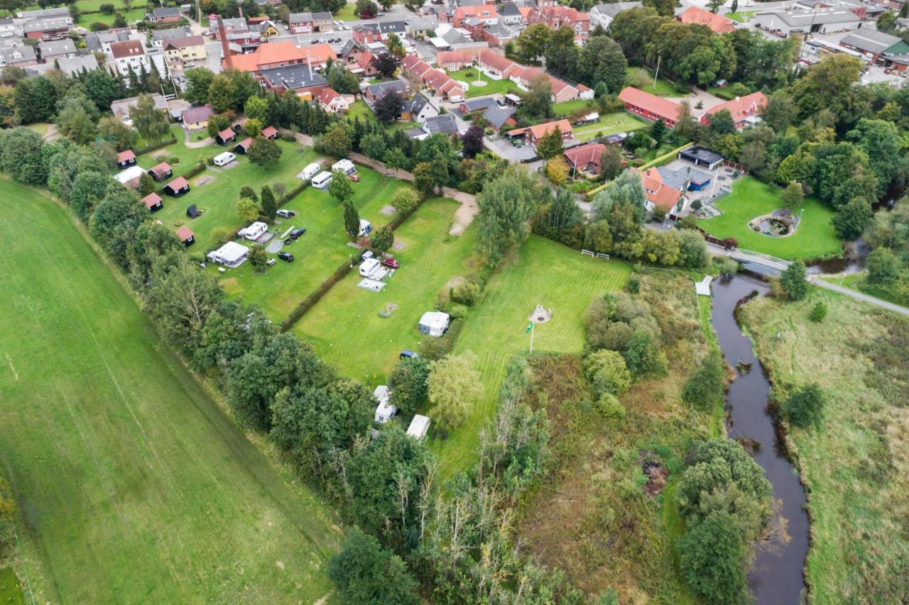 Omme Å Camping&Cottages Exteriör bild