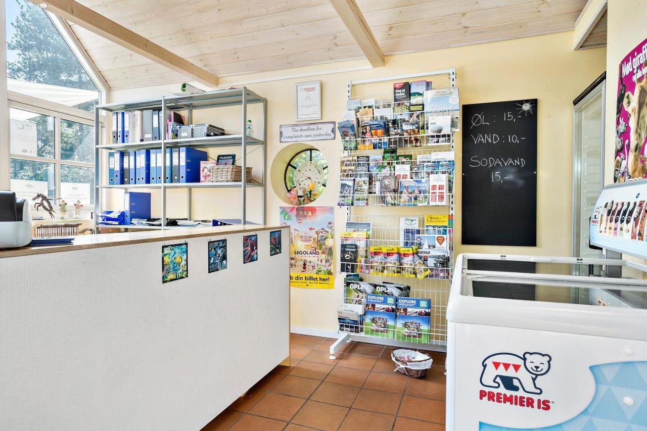 Omme Å Camping&Cottages Exteriör bild