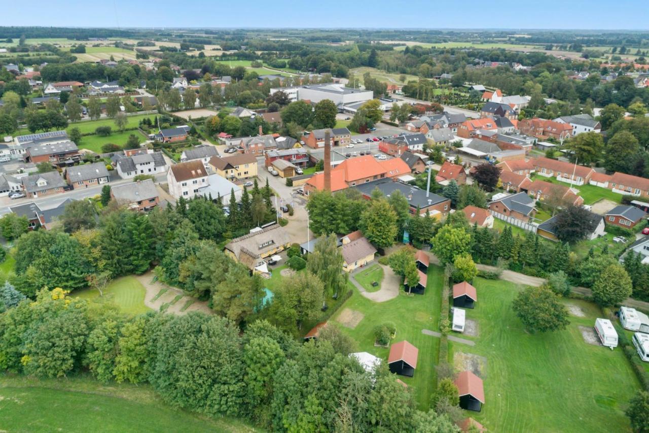 Omme Å Camping&Cottages Exteriör bild