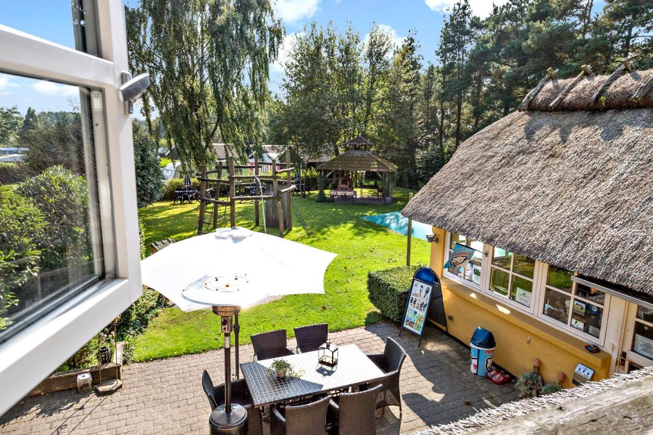 Omme Å Camping&Cottages Exteriör bild