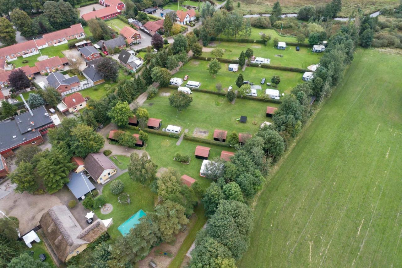 Omme Å Camping&Cottages Exteriör bild